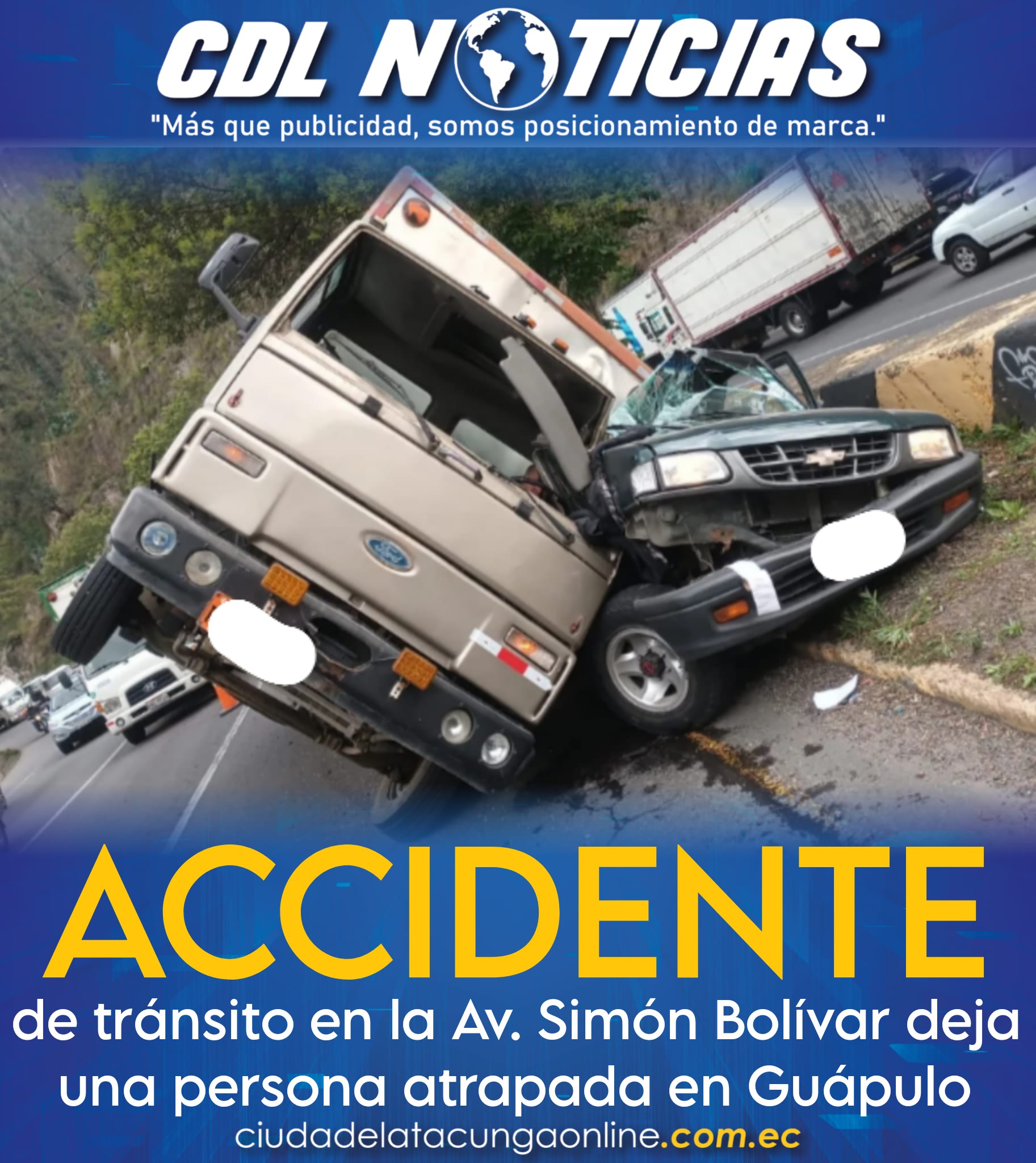 Accidente de tránsito en la Av. Simón Bolívar deja una persona atrapada en Guápulo