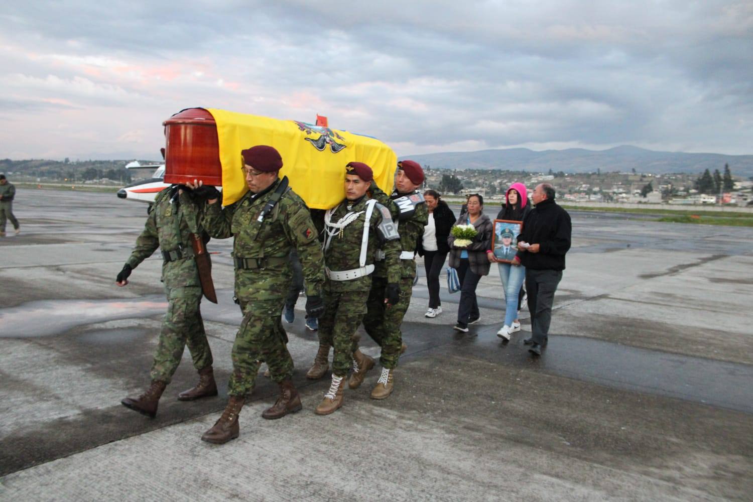 Fuerzas Especiales realizaron ceremonia de despedida a miembro fallecido en cumplimiento del deber